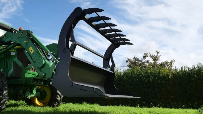 EasyShark - Wall-closing grapple bucket